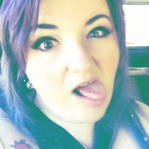 Meet your Posher, Jenee